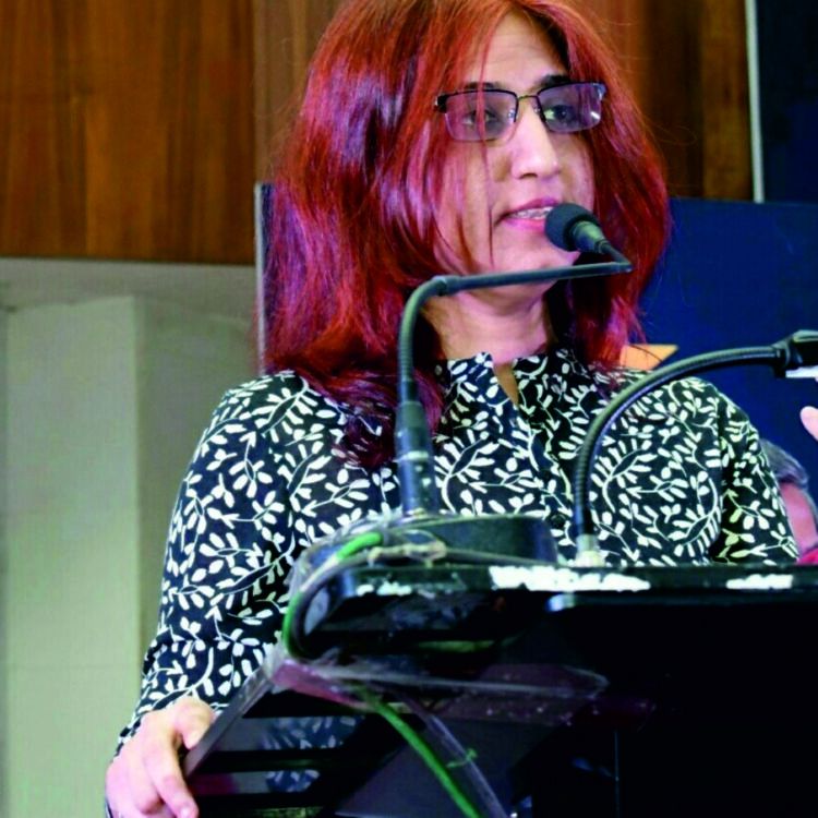 Dr Sushri Sangita Mishra , addressing the audience at Eternity International LitFest , 2018